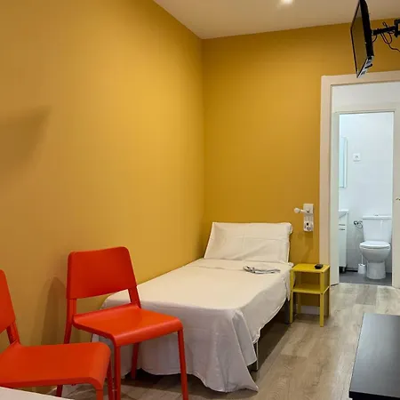 Oliveta Budget Guest house Barcelona